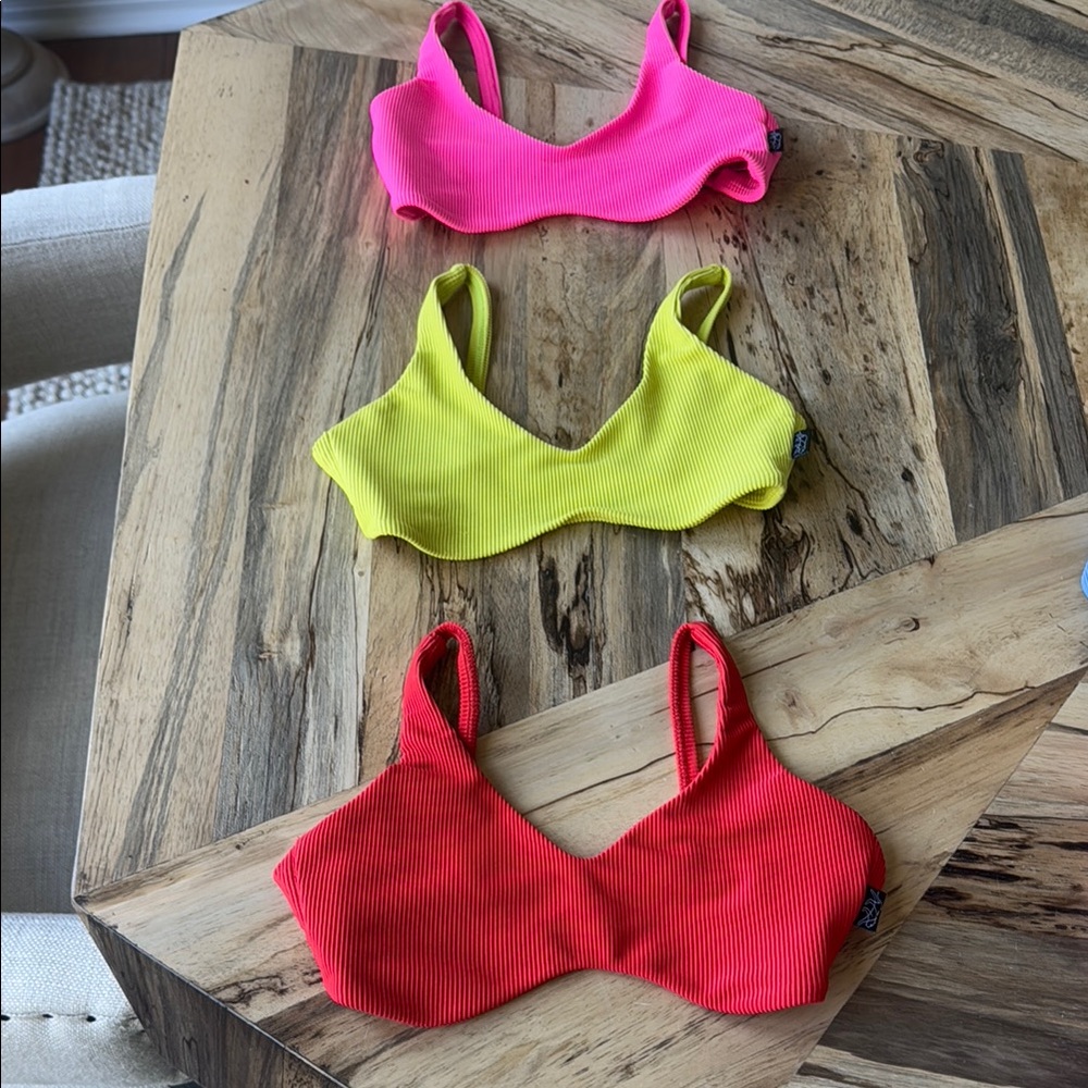 Vibrant Ribbed Bralette Set